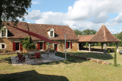 Grande maison coté terrasse